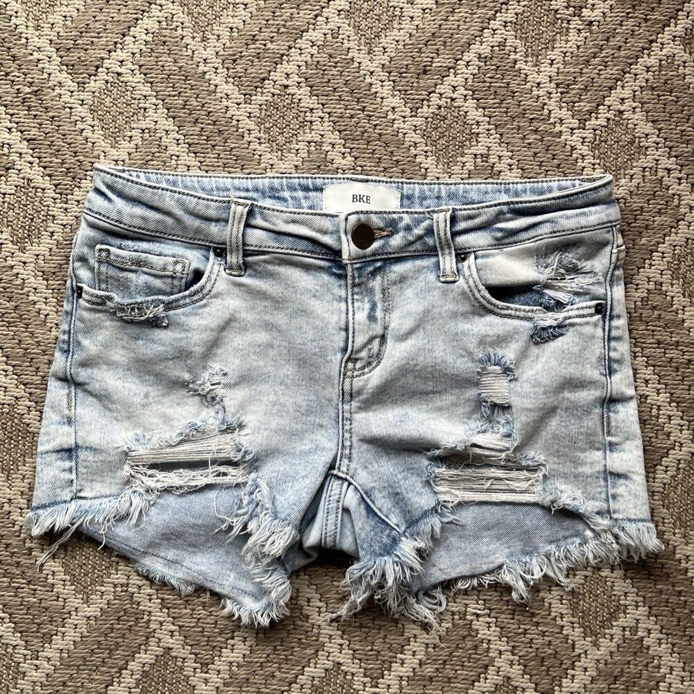 BKE Stella Stretch Low Rise Cut Off Shorts Waist 31 x 3  Distressed Frayed